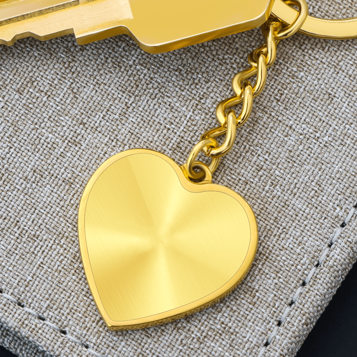 Graphic Heart Keychain